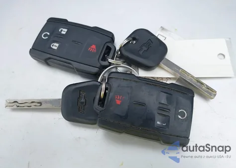 2018 Chevrolet Silverado 1500 2Lt from USA, damaged, VIN 3GCUKRECXJG311127